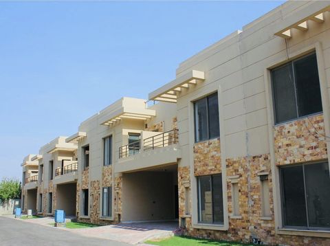 Phase 1 — Houses